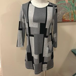 Coco & Carmen light weight sweater